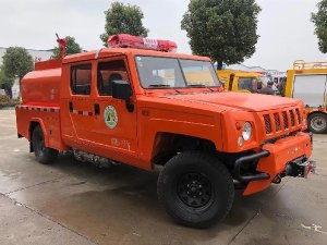 勇士雙排四驅越野消防車
